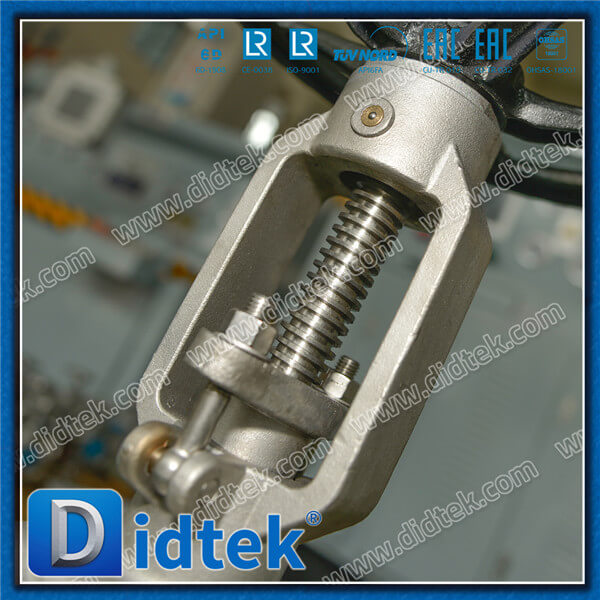 Didtek 6'' CF8 Heat Jacket Gate Valve With Blow Down And Drain